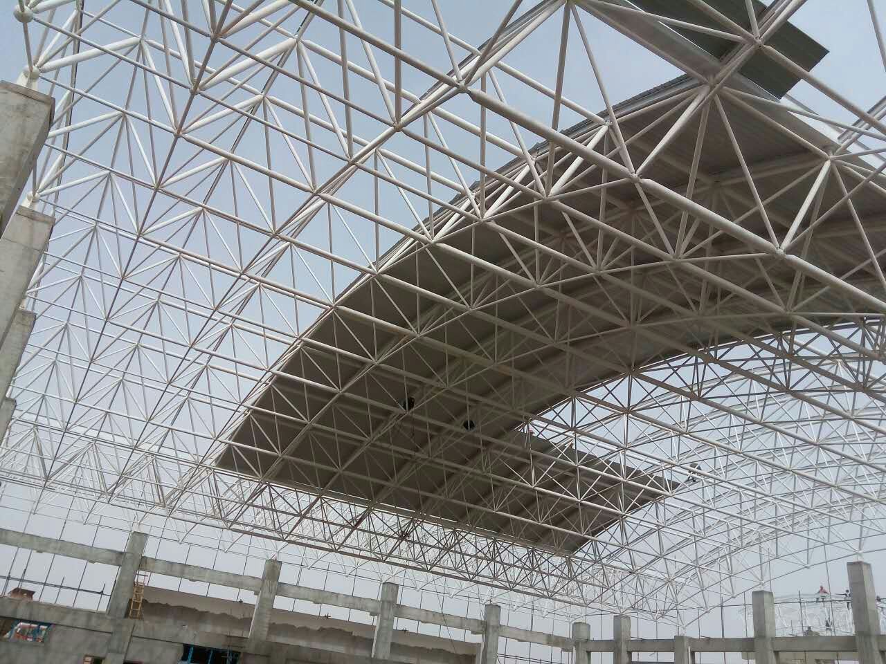 大冶青岛一汽网架